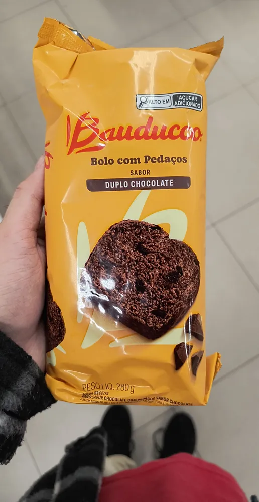 BOLO C/PED CHOCO BAUDUCCO