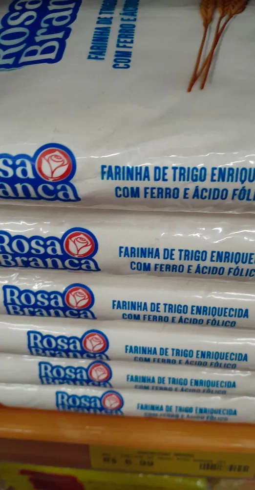 Rosa branca