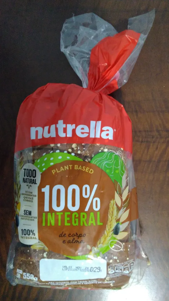 Pão integral com trigo, aveia, semente de girassol, gergelim e semente de linhaça