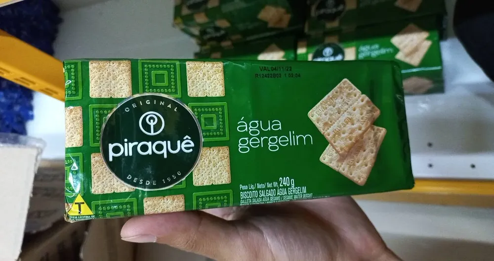 Biscoito água e gergelim 240g