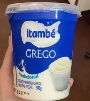 Iogurte Grego Tradicional Itambé com preparado de Frutas