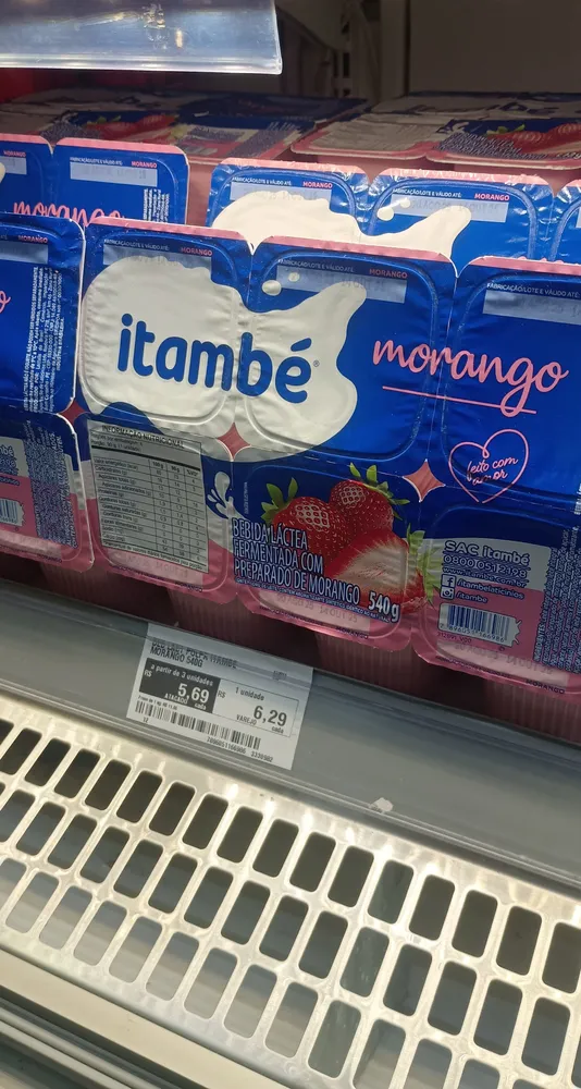 Danone iogurte Morango