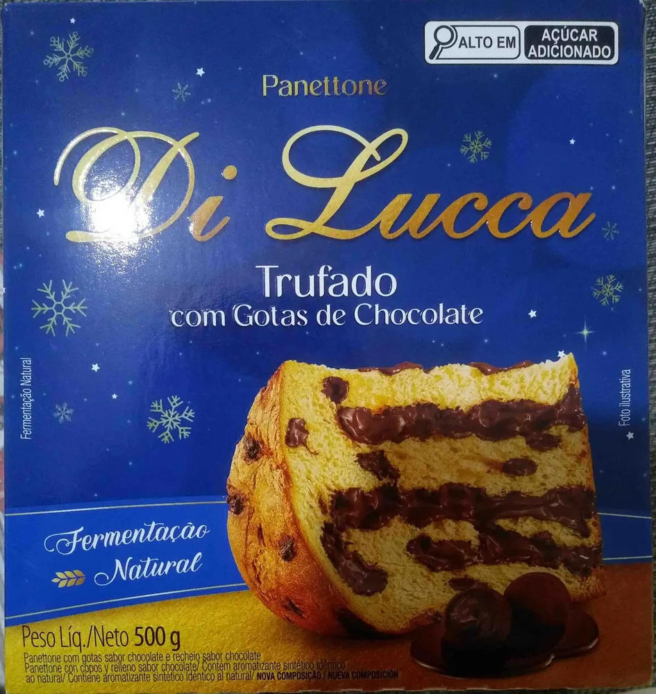 Panettone trufado com gotas de chocolate