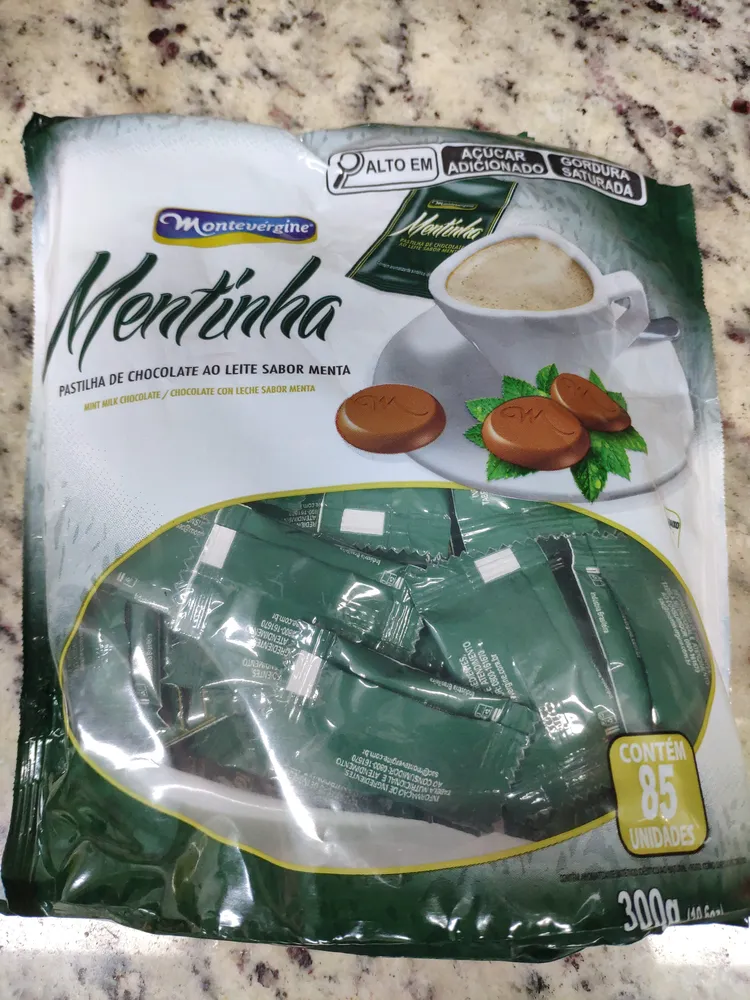 Mentinha - pastilhas de chocolate ao leite sabor menta