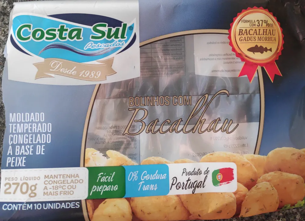 Bolinhos com Bacalhau