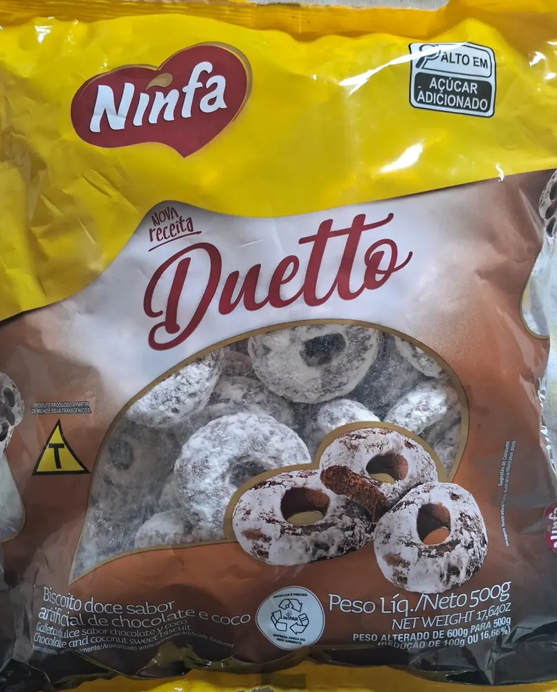 Biscoito doce chocolate e coco