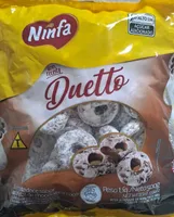 Biscoito doce chocolate e coco