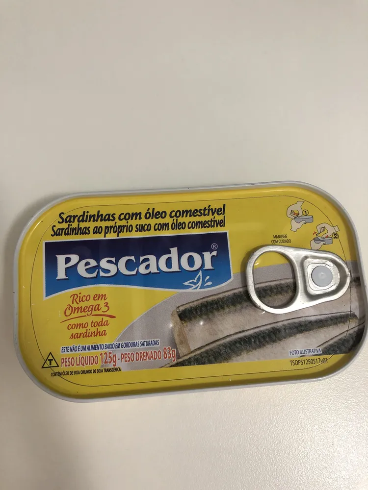 Sardinhas com óleo comestível