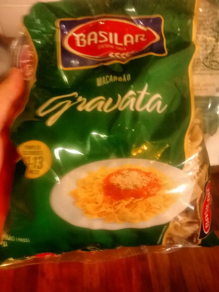 Macarrão gravata