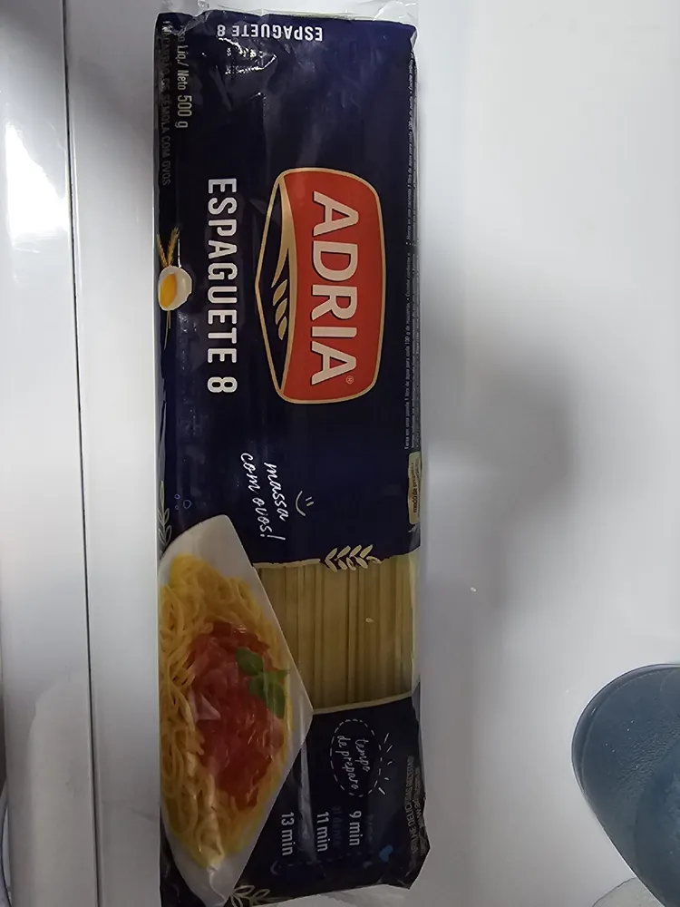 Macarrão De Sêmola Com Ovos Espaguete 8 Adria Pacote 500g