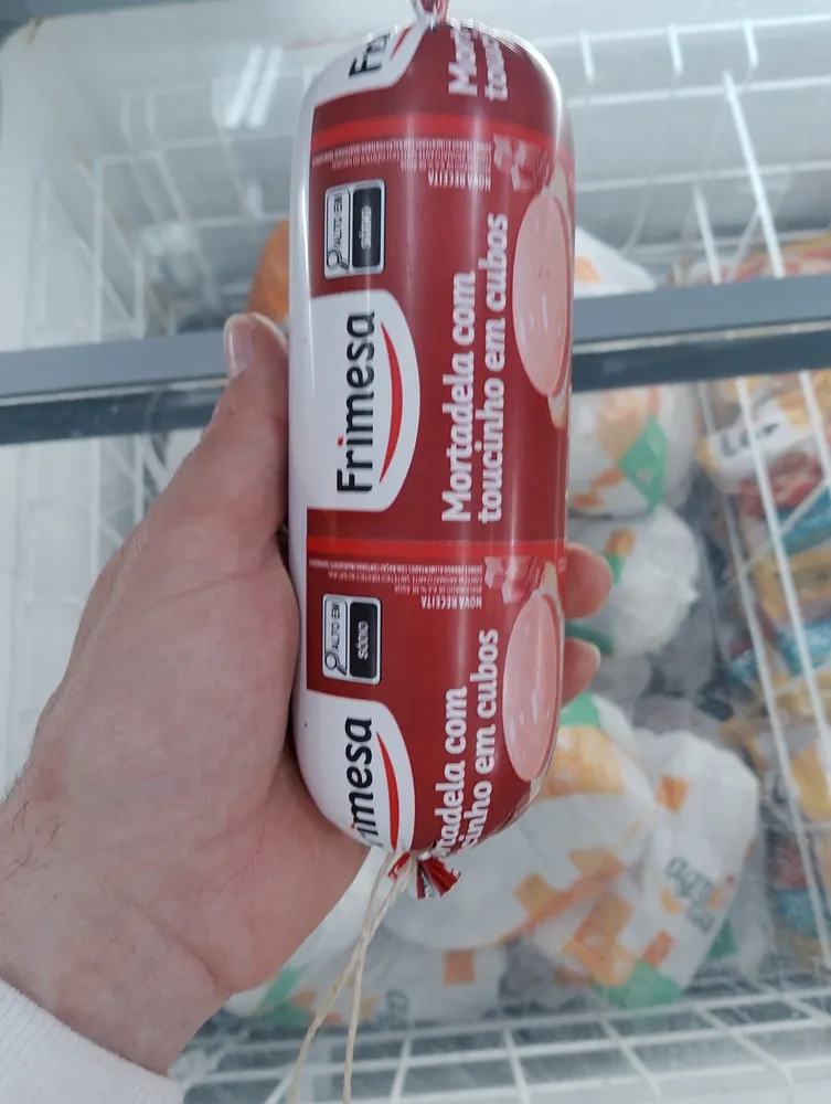 Mortadela frimesa c/toucinho 500g