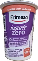 Iogurte desnatado com preparado de mamão com laranja