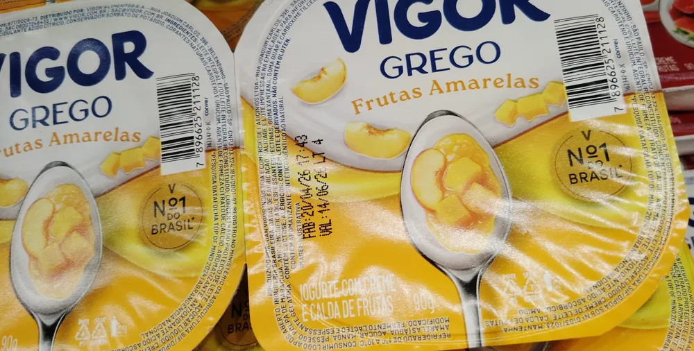 grego frutas amarelas
