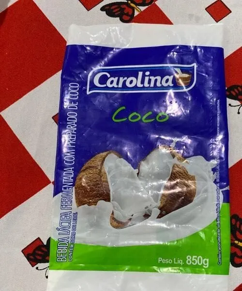 Bebida láctea fermentada com preparado de coco