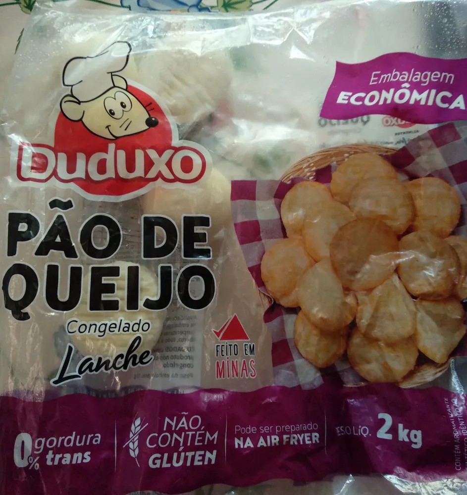 Pão de queijo congelado