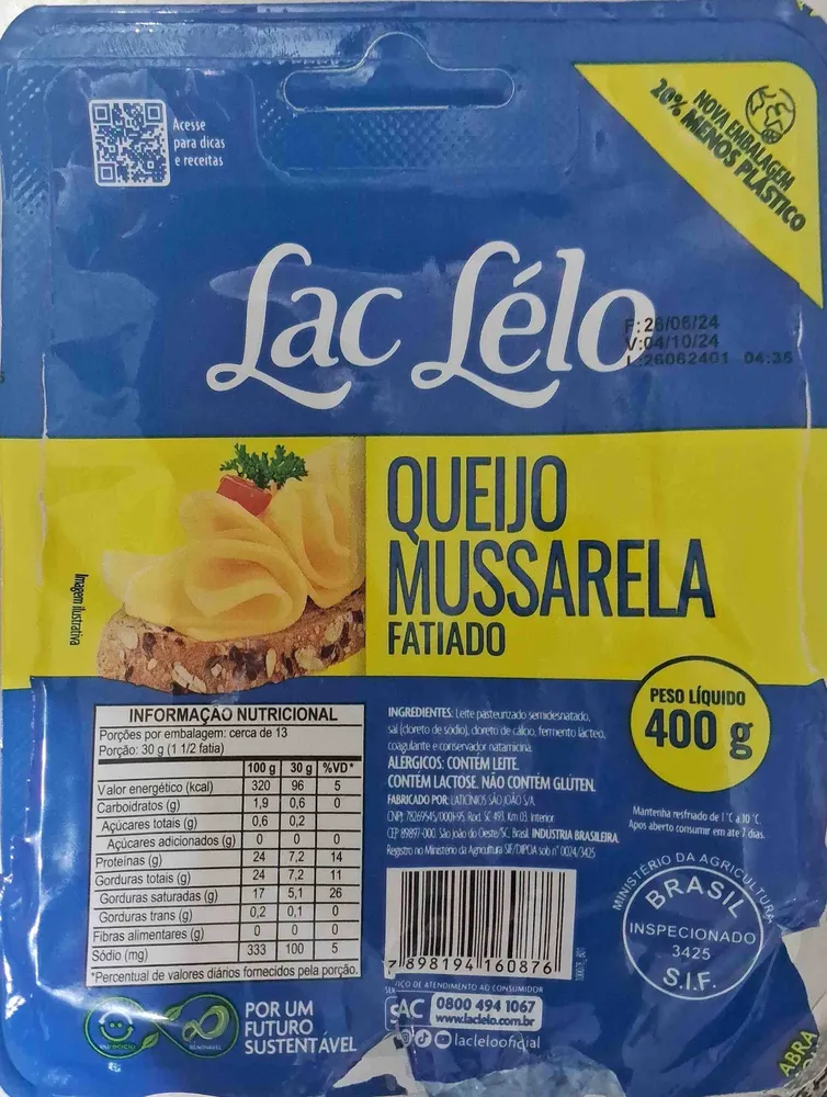 Queijo mussarela fatiado