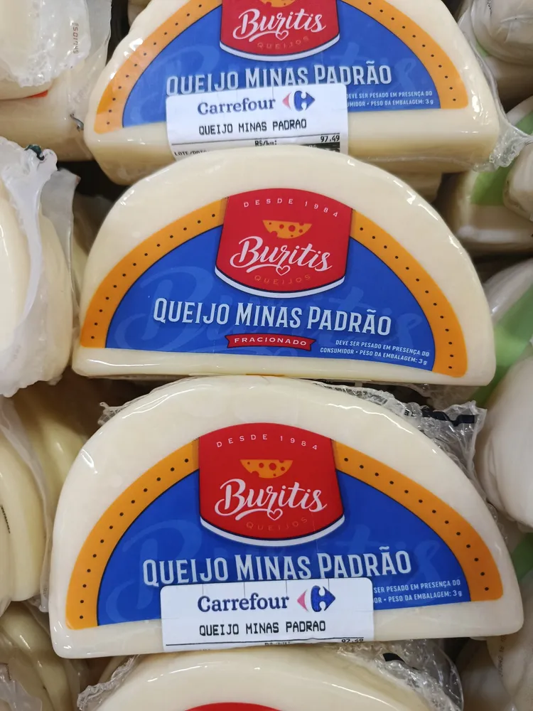 Queijo Minas Padrão BURITIS Kg.