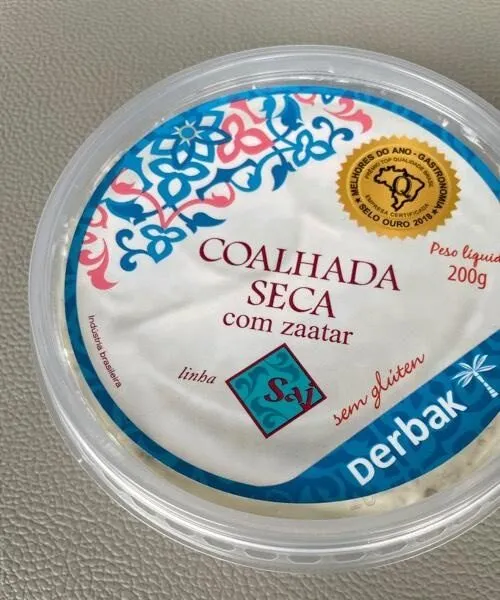 Coalhada seca com zaatar