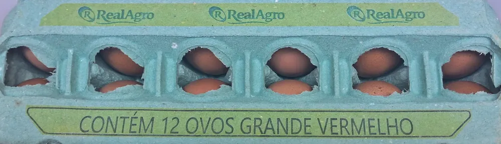 Ovos vermelhos grande