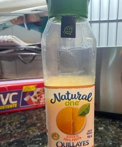 100% jugo de naranja exprimido