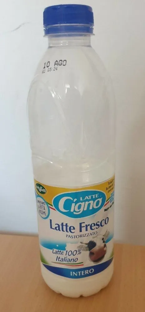 Latte fresco intero Cigno