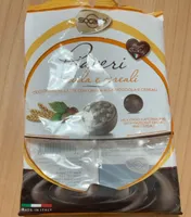 Cioccolato al latte con crema alla nocciola e cereali