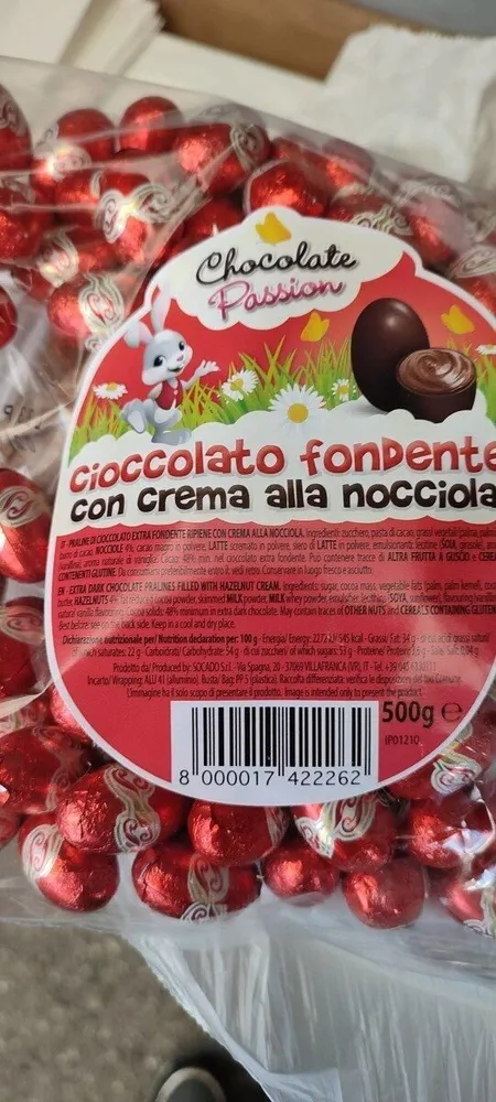 Cioccolato fondente con crema di nocciola