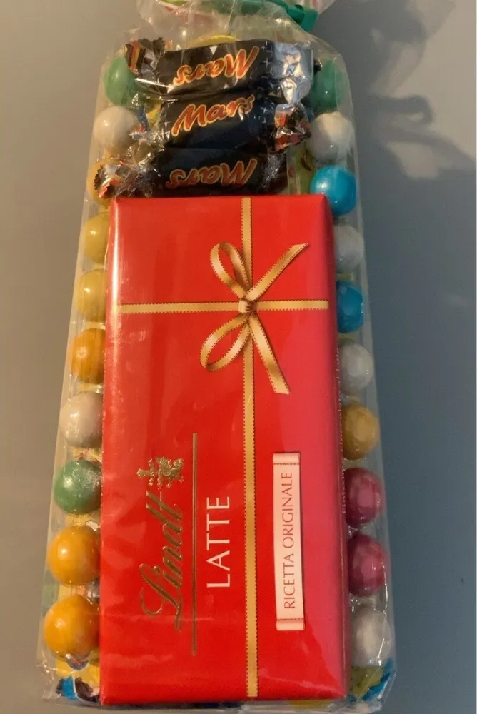 Sacchetto di dolci assortiti con lecca gigante
