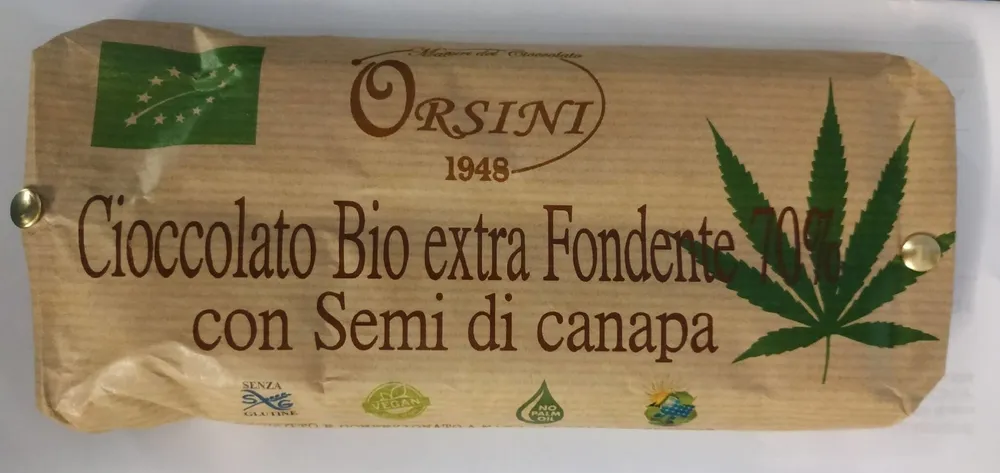 Cioccolato Bio Semi di Canapa extra Fondente 70%