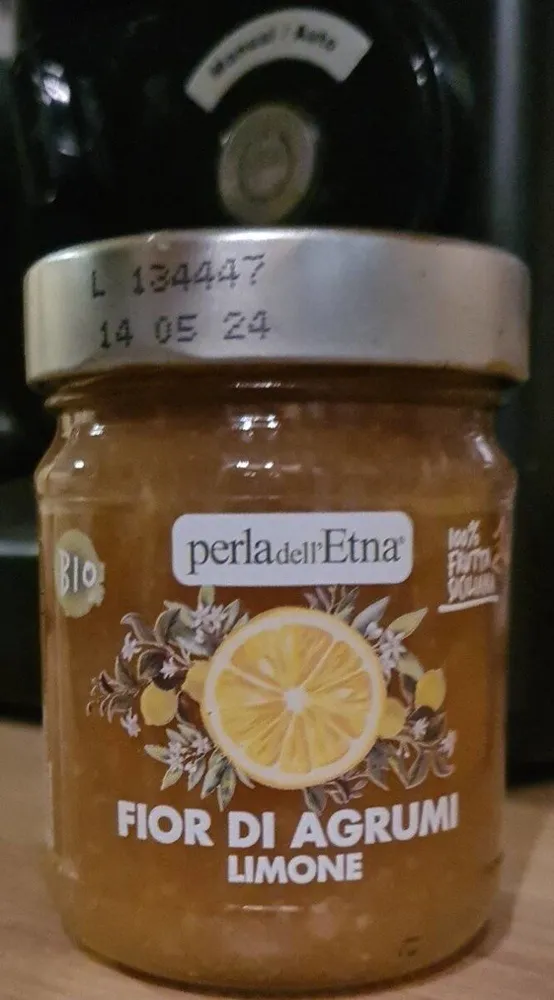 Fior di agrumi.  Limone