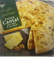 Pizza Cantal aux noix et au bleu