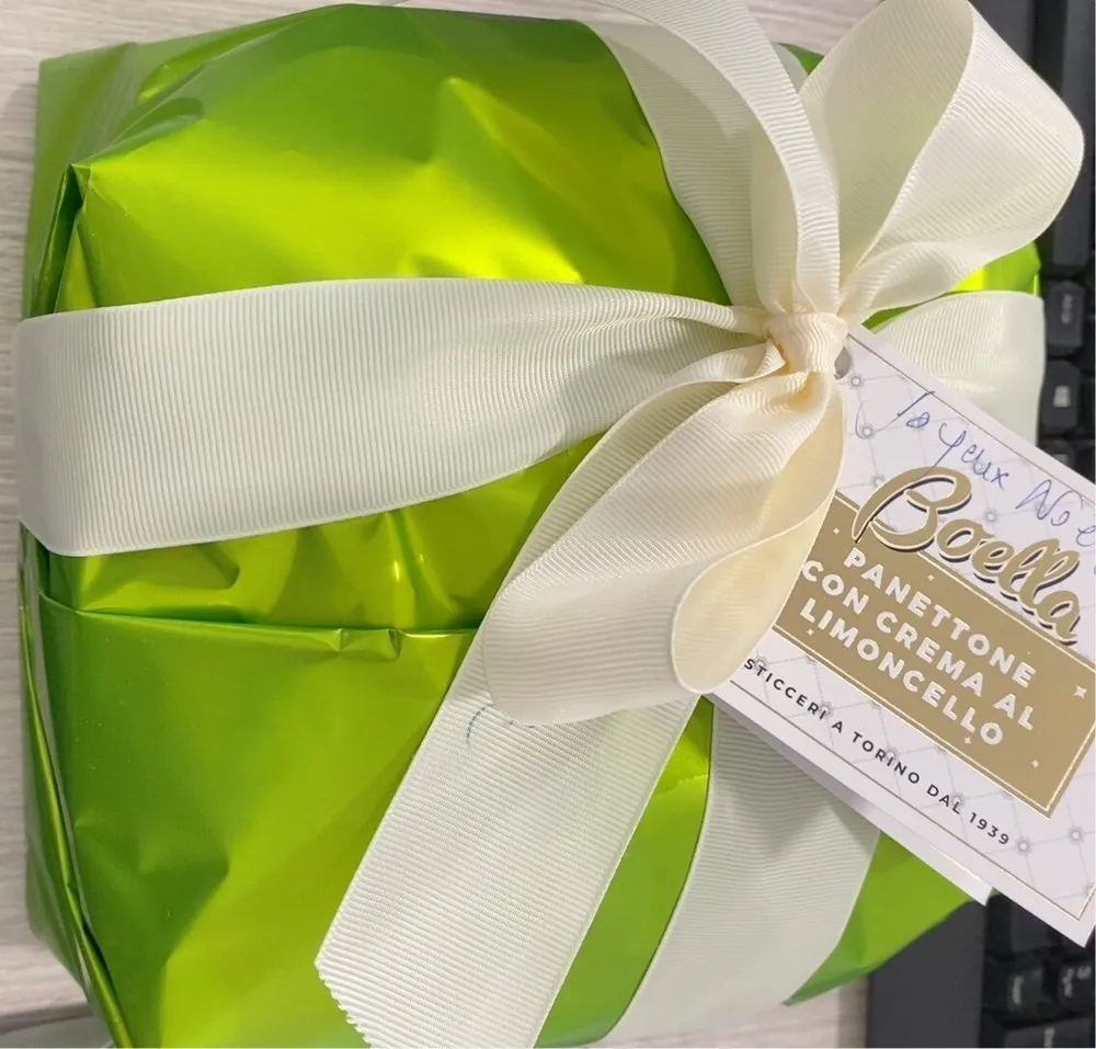 Panettone con crema al limoncello