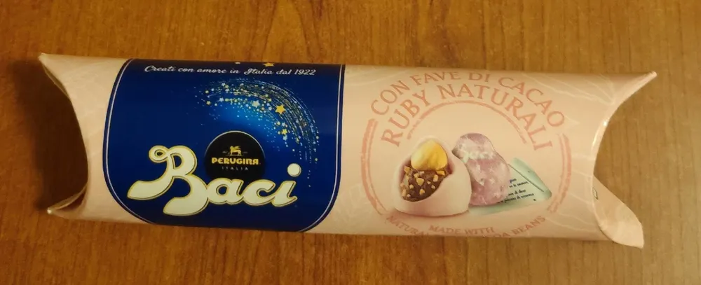 Baci con fave di cacao Ruby naturali