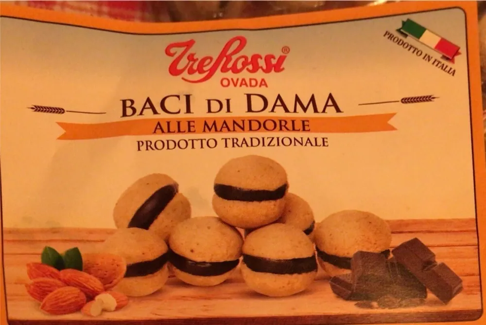 Baci di dama alla mandorla