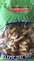 Noci sgusciate chiare