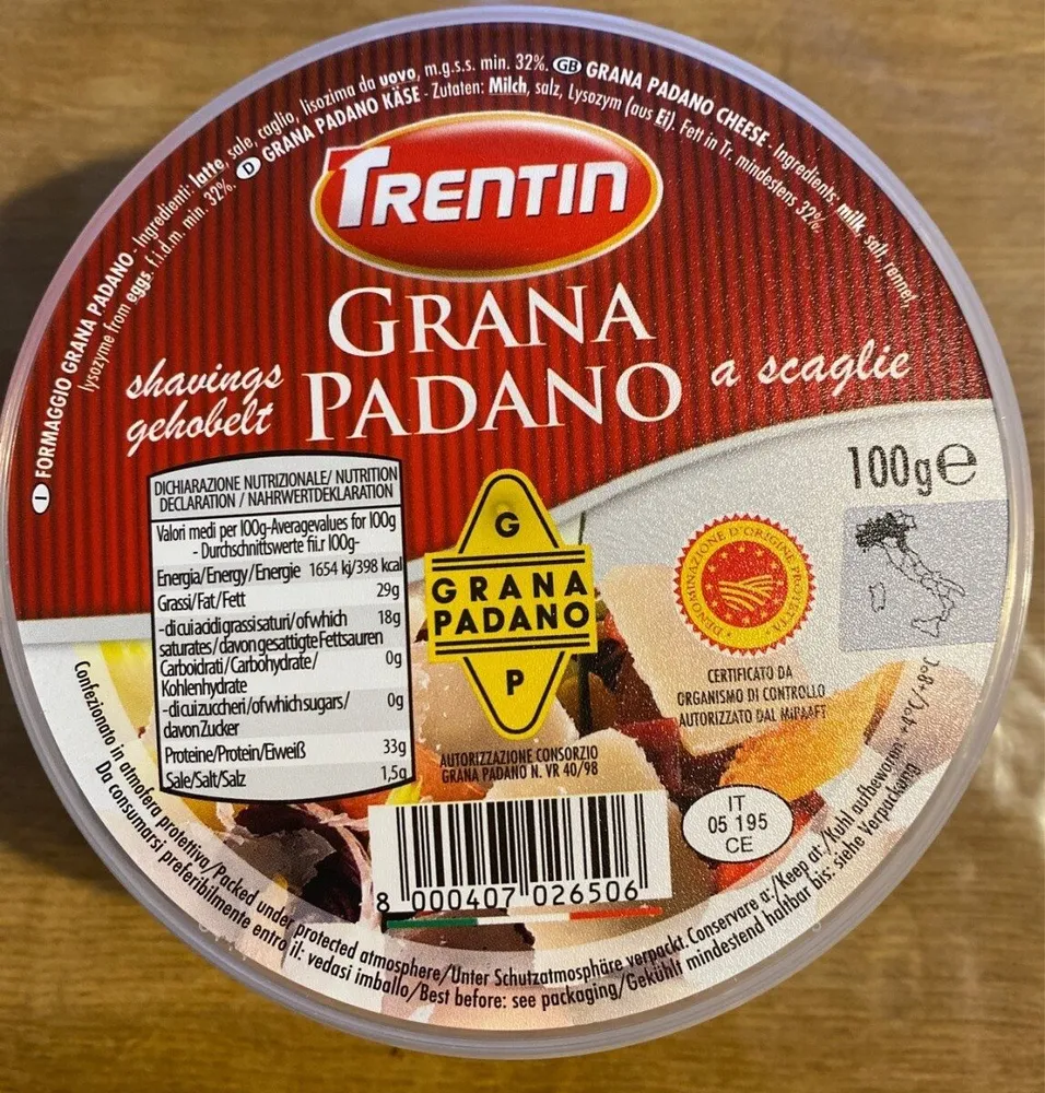 Grana Padano a scaglie