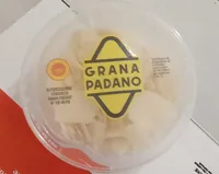 Grana padano a scaglie