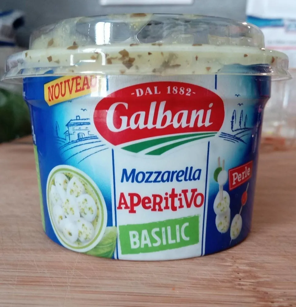 Mozzarella aperitivo basilic