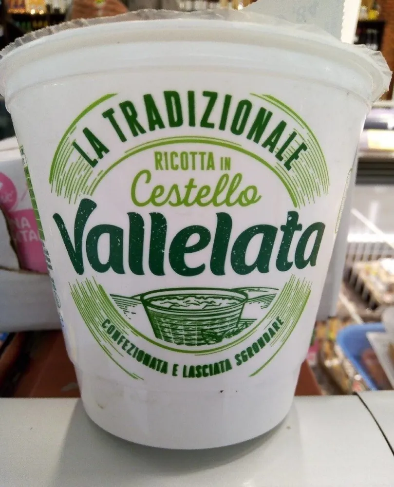 Ricotta in cestello