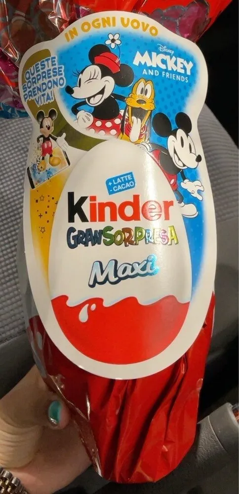 Maxi kinder surprise 220g enfants