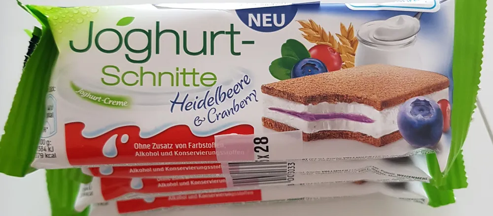 Joghurt-Schnitte Heidelbeere & Cranberry