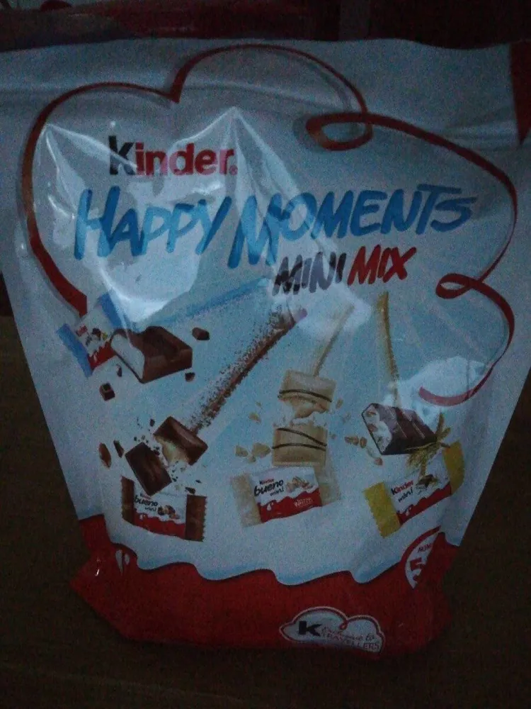 Kinder happy moments