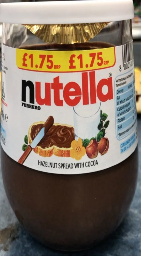 Hazelnut speard with cocoa