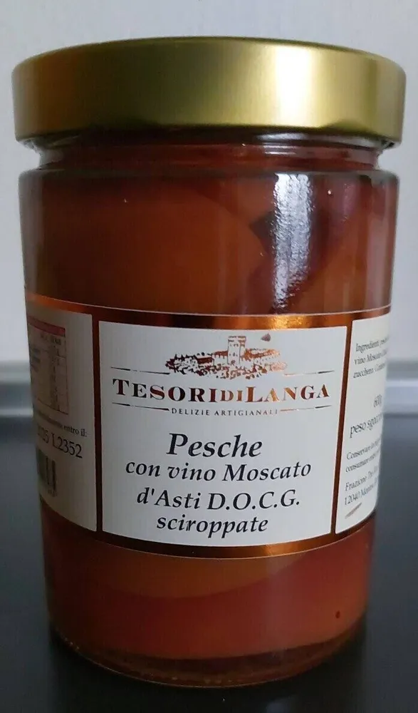 Pesche con vino Moscato d'Asti D.O.C.G. sciroppate