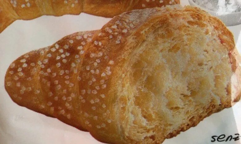 Croissant zuccherato