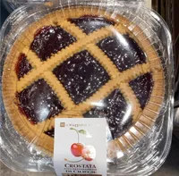 Crostata con preparazione ciliegie