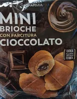 Mini brioche con farcitura cioccolato