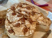 Colomba con gocce di cioccolato