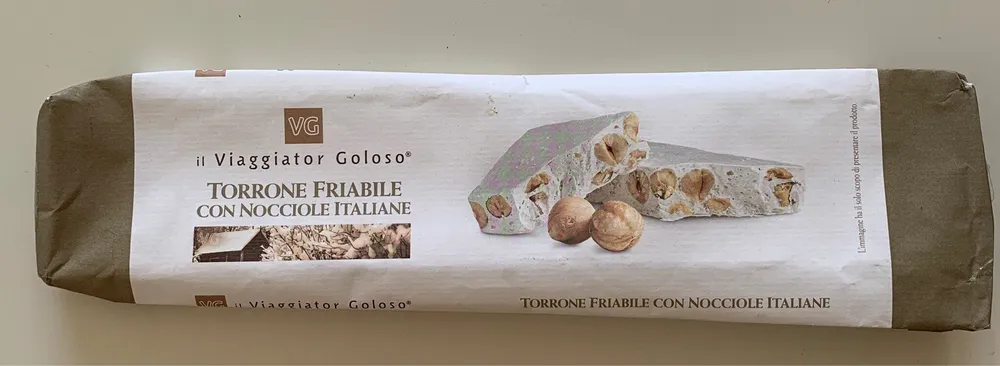 Torrone friabile con nocciole italiane