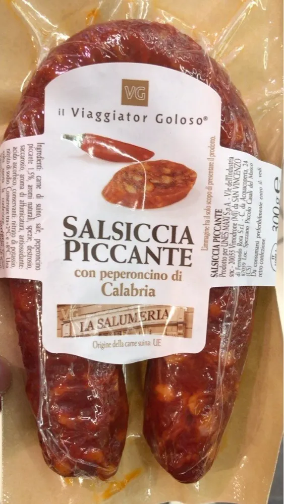 Salsiccia curva piccante